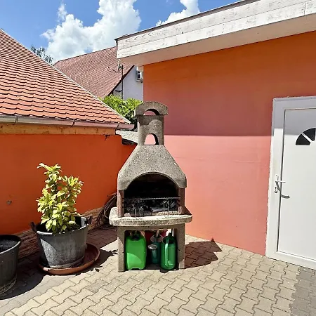 아파트 Lelle Udvar 3 Private Jacuzzi Ac Free Parking *